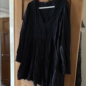 Zara Swiss for and embroidery mini dress